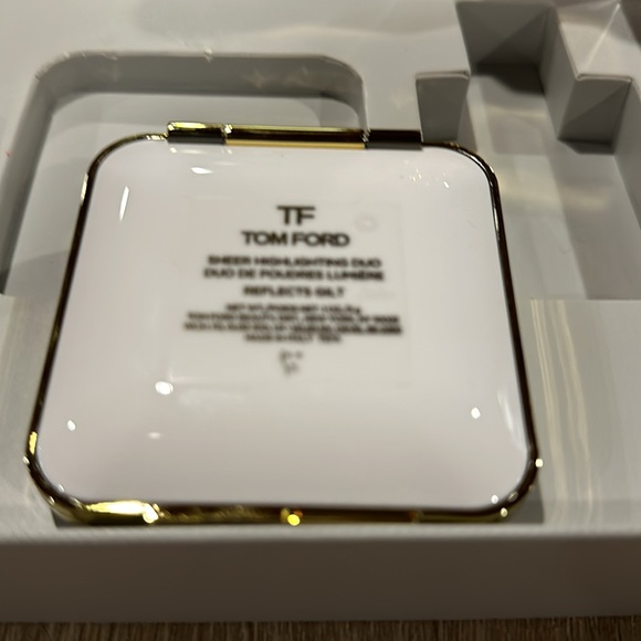 Tom Ford Soleil Look Set - Picture 5 of 8